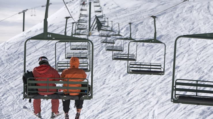 CNBC: Lift reservations and quiet après ski parties- What skiing will be like this winter
